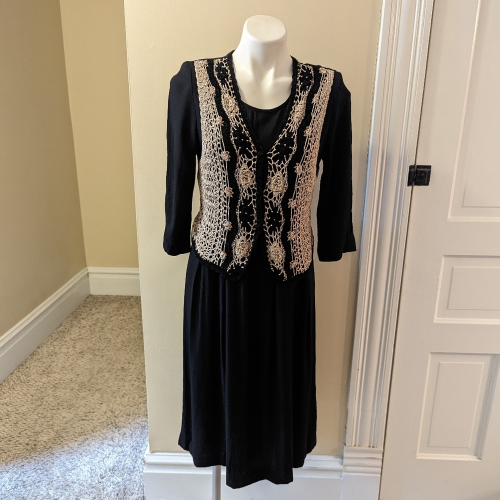 Vintage Impulsive black dress with attached black & cream crochet vest size M